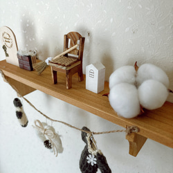 ナチュラル小物の壁掛けシェルフ 4枚目の画像