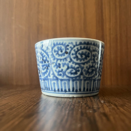 古伊万里 窓絵 染付 たこ唐草模様 猪口 3個 [B22196] 20％OFF／20周年感謝] 20％offに切替済みです！お得 古伊万里染
