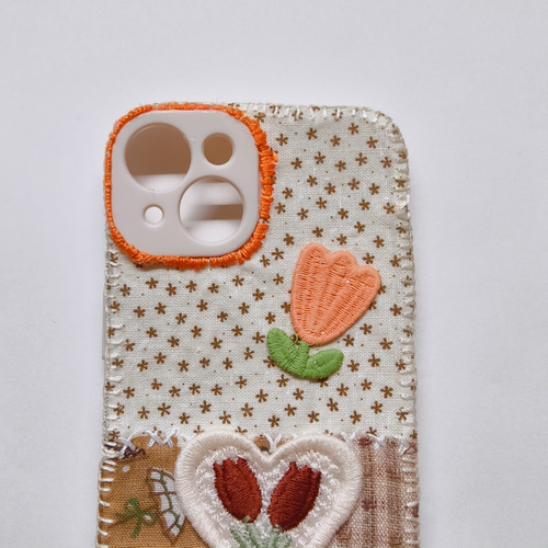 かわいい手作りトースト刺繍スマホケース（iPhone14） iPhone