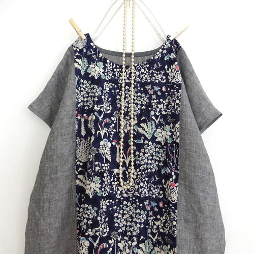 AMACA アマカ　LIBERTY リバティ　YOSHIE ヨシエ　ブラウス リバティ♪ Yoshie ヨシエ グレー系 ヨークブラウスSML