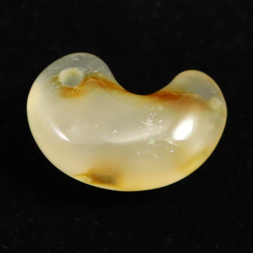 島根県 花仙山 めのう 瑪瑙 AAA 23mm勾玉 ディレクトリーカード付 5.33