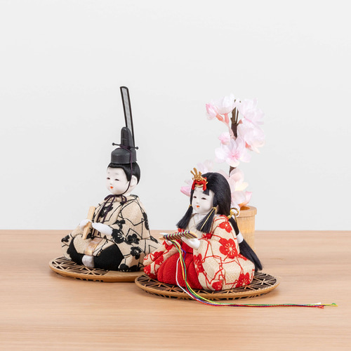 ことの木目込人形（3KU-0000）（うめ） 円形重ね麻の葉玉台