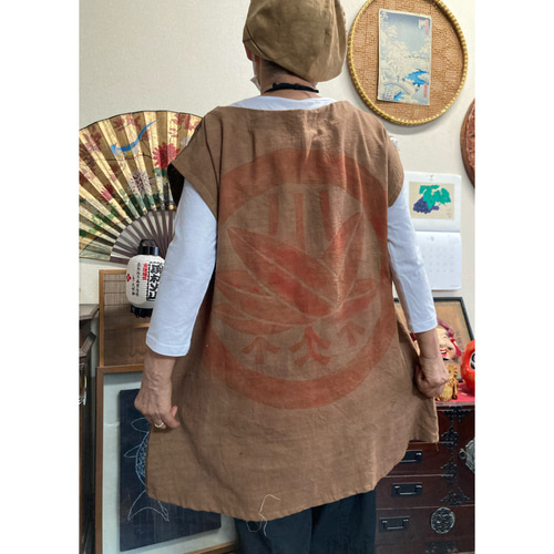 虎柄生地とのぼり旗(紋柄)の柿渋さ染めチュニック 古布リメイク