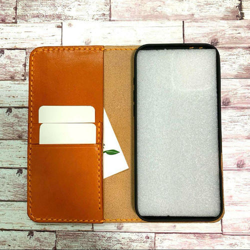 2枚ポケット付き　栃木レザー キャメル　iPhoneケース　手帳型 本革 2枚ポケット付き 栃木レザー キャメル iPhoneケース 手帳型 本革
