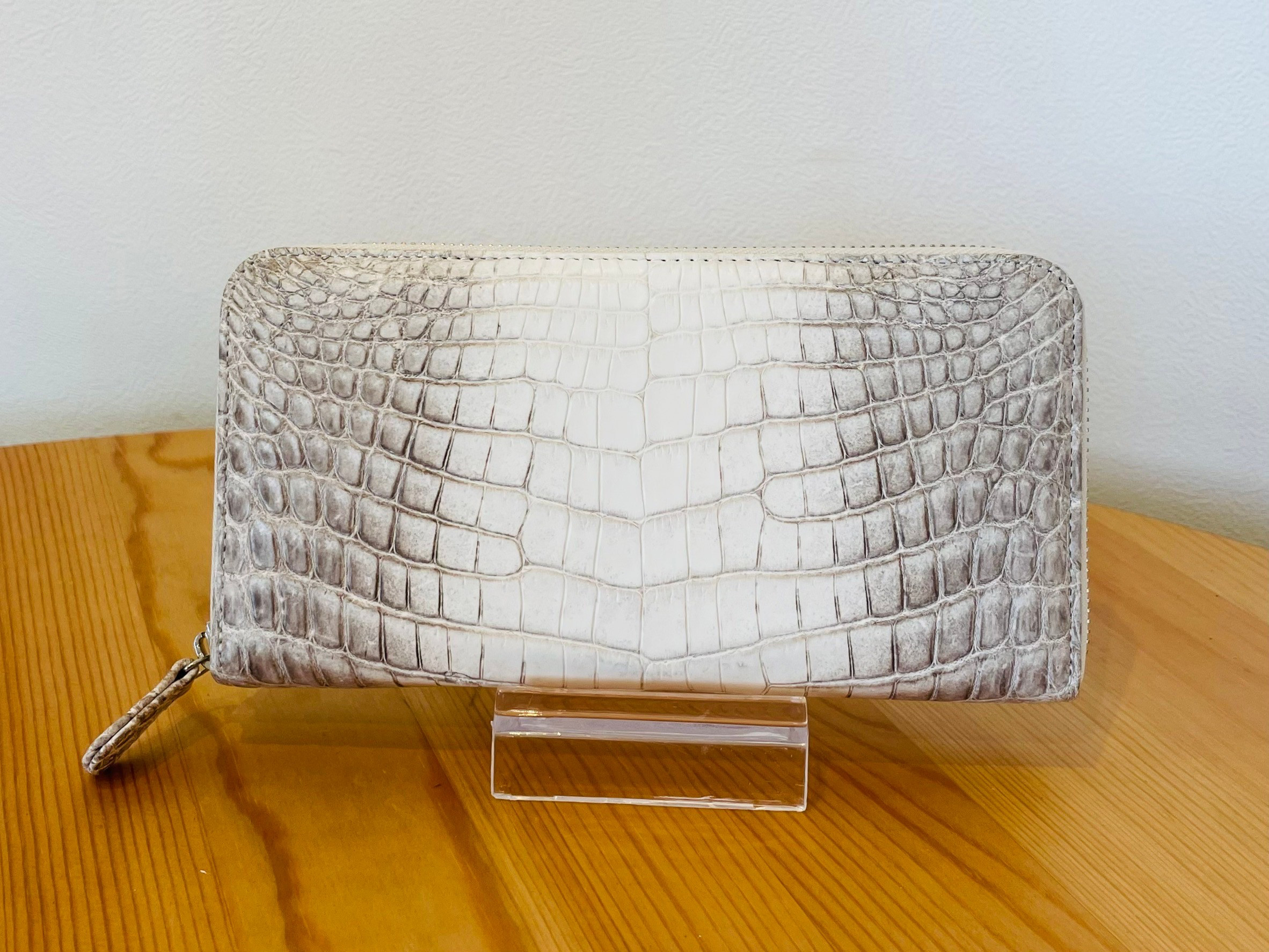 日本の職人が作った　スモールクロコダイル（ポロサス）　ラウンドファスナーウォレット　ヒマラヤ　送料無料