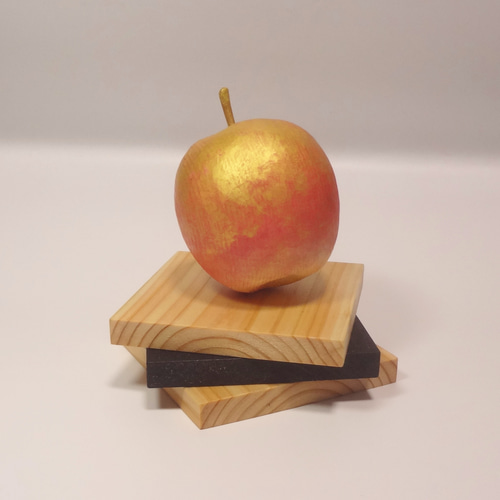 木彫刻 アート 『 黄金のリンゴ 』 宇宙 惑星 果物 抽象 オリジナル