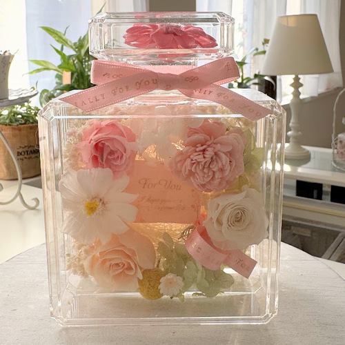 Creema限定】香水瓶のアレンジメント プリザーブドフラワー