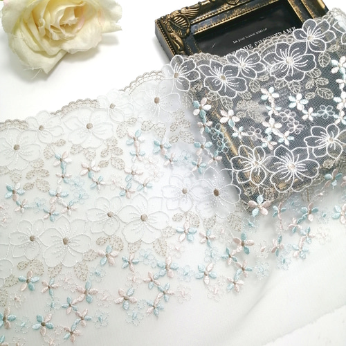 ラスト❣️ 1.65m 花柄 全面刺繡 チュールレース ハンドメイド 生地