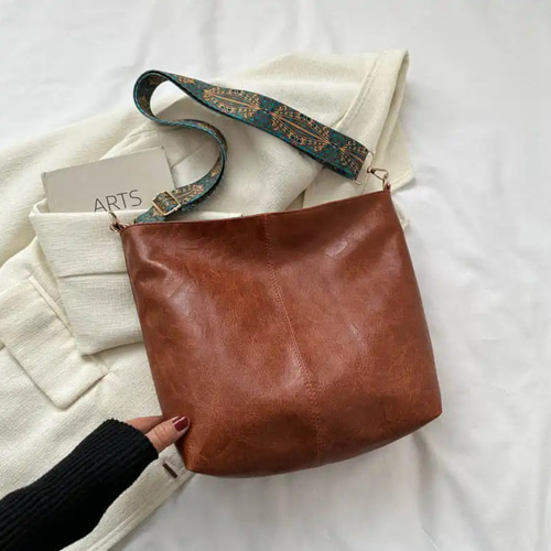 ❁Creema限定60%OFF❁レザー❁ ショルダーバッグ ❁4色