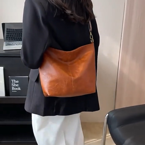 美品♡完売品 定価8万 45R タグ付き かご バッグ バッファローレザー ❁Creema限定60%OFF❁レザー❁ ショルダーバッグ ❁4色