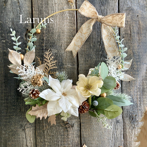 白のポインセチアとユーカリのクリスマスリース ｱｰﾃｨﾌｨｼｬﾙ使用 35