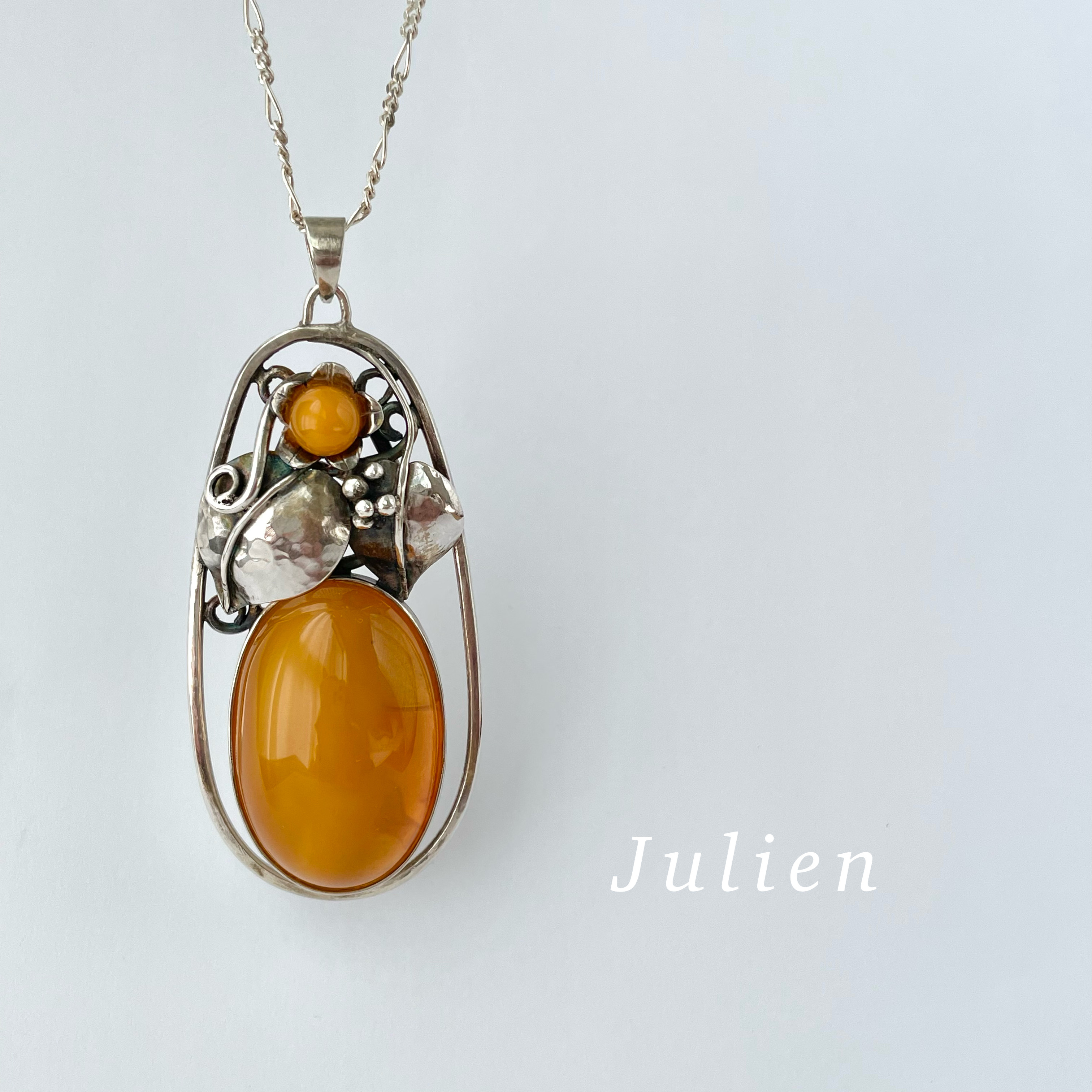 琥珀シルバーロングネックレス (146)