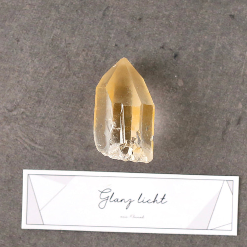 ゴールデンヒーラー クォーツ 原石 水晶 鉱物 希少石 天然石