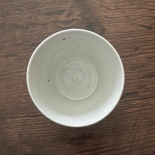 古伊万里？ 交叉草文と露 蕎麦猪口 伊万里染付交叉草文（檜垣草）蕎麦猪口 江戸後期 直径7.5cm×高さ
