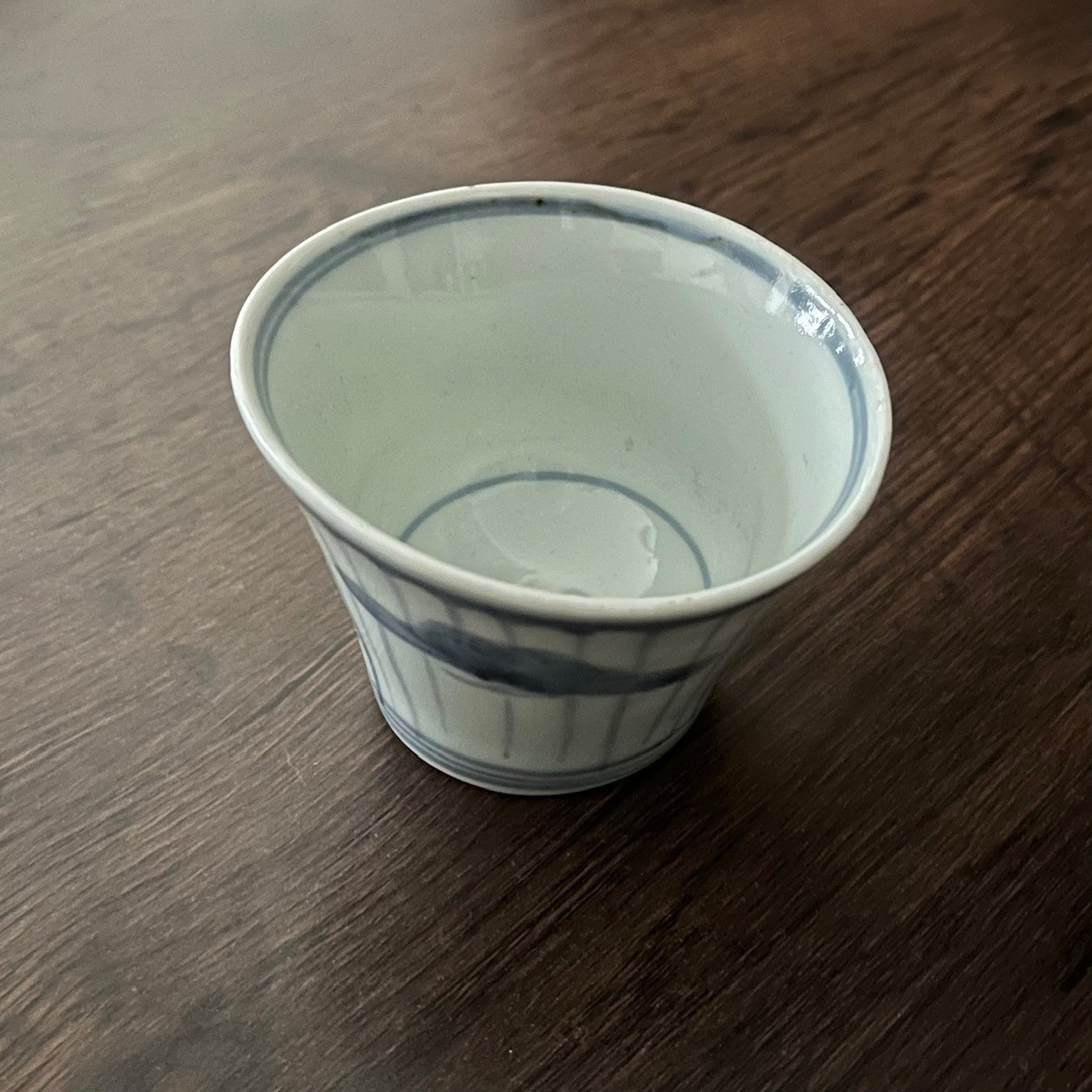 古伊万里染付花弁松紋様蕎麦猪口　江戸後期 直径約9cm・高さ約6cm