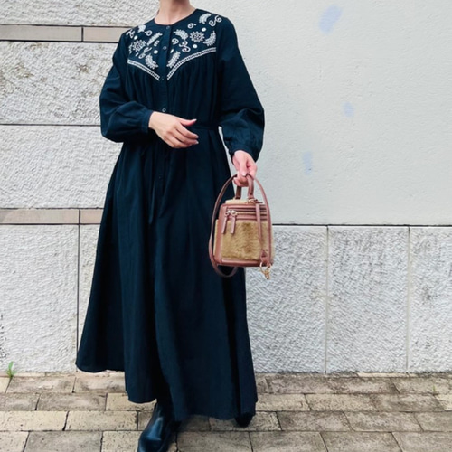 華やか刺繍ワンピース◆練習からダンスパーティー、発表会まで使える！ 楽天市場】【受注生産・セミオーダー】社交ダンス ドレス ダンス