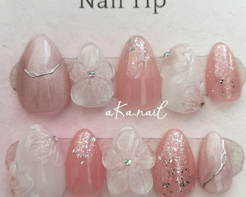 ぷっくりフラワーピンクニュアンスネイル ネイルチップ（つけ爪