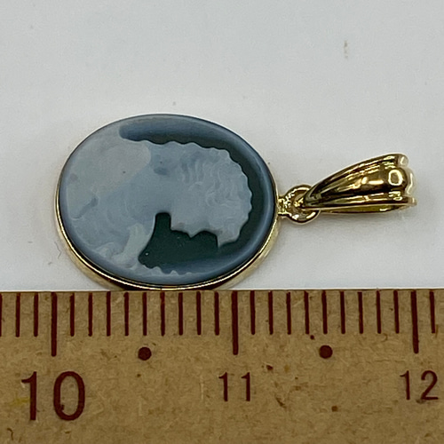 k18YG AU750 18金 グリーン メノーカメオ ペンダント ペンダントトップ  