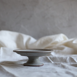 NEW! リム コンポート　グレー＆乳白　陶器 2枚目の画像