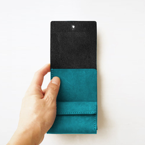 使いやすい 三つ折り財布 （ギボシVer）【ブラック×ターコイズ】 革