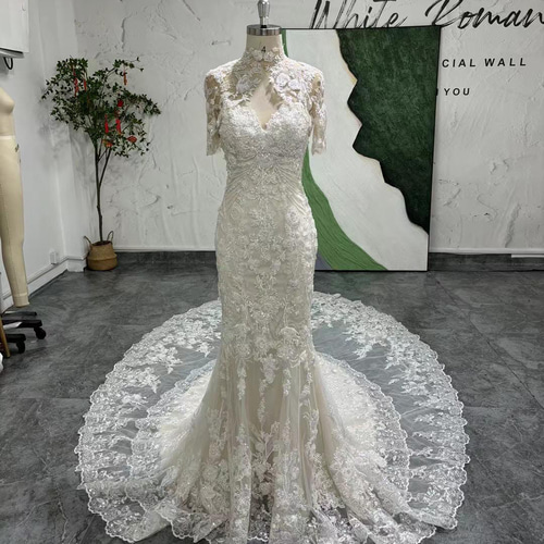 買わないと損！ティアドロップ 背中見せ 繊細な花レース ローズの  