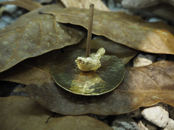 。默契之中。NO.07-2 小麻雀 線香座/黃銅 第2張的照片