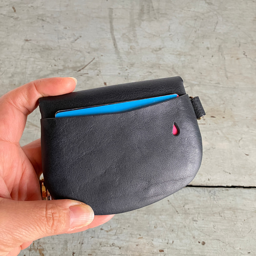 小さな本革財布】ふっくらコンパクト財布ブラック・ミニウォレット