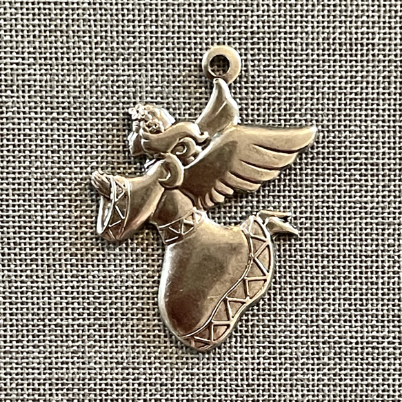 メタル製チャーム 天使（エンジェル 妖精 女神）｜デッドストック（未