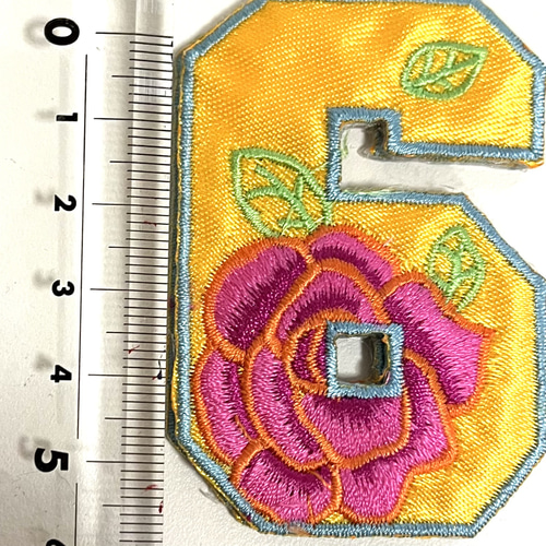 W58 ワッペン 数字に花刺繍 6枚 ワッペン・アップリケ ユキ 通販