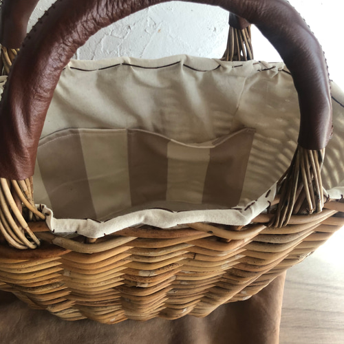 紅籐とレザーのかごバッグ 紅籐とレザーのかごバッグ 紅籐とレザーのかごバッグ かご・バスケット・