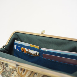 スマホも収納　がまぐちお財布ポーチ≪いちご泥棒・グリーン≫ 6枚目の画像