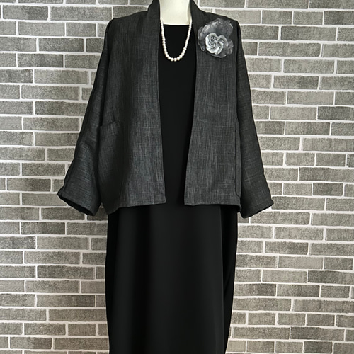 ADORE 黒ドルマンスリーブノーカラージャケット春夏 ADORE 黒ドルマンスリーブノーカラージャケット春夏