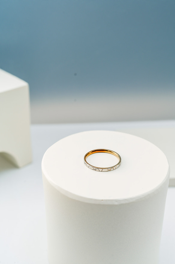 【「双秋の輪（Autumn Split）：チタンが映す鎌倉の秋」Titanium Ring】 2枚目の画像