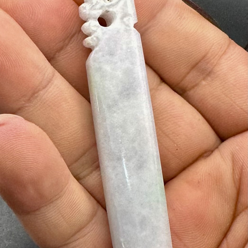 2024.10.4最新作品no.5絶品霊石 三彩翡翠唐草紋古龍御守刀 ネックレス