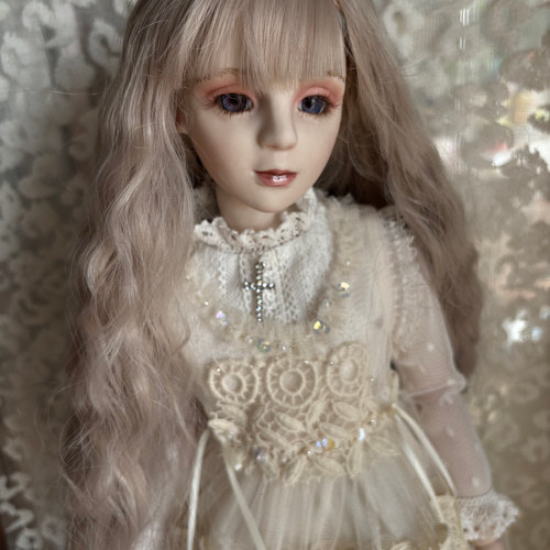 あさともハンドメイドのアンティークビスクドールベージュ色のドレスの人形 あさとも様専用ハンドメイドのアンティークビスクドールベージュ色の