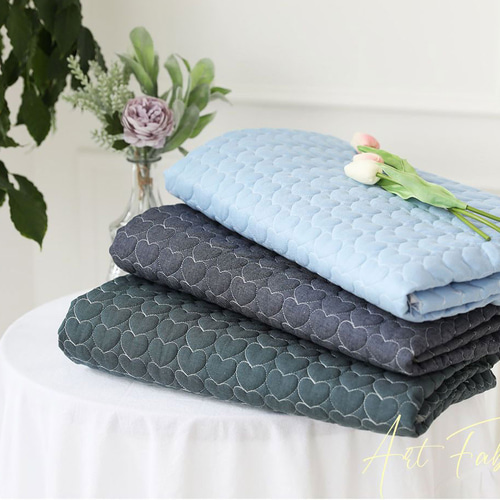 りぼん　刺繍生地　ヌビ　ハート　キルトキルティング　デニム　レッスンバッグ りぼん 刺繍生地 ヌビ ハート キルトキルティング デニム