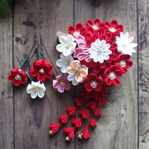 つまみ細工の髪飾り 七五三 かんざし Suemaru 通販 18333026｜Creema