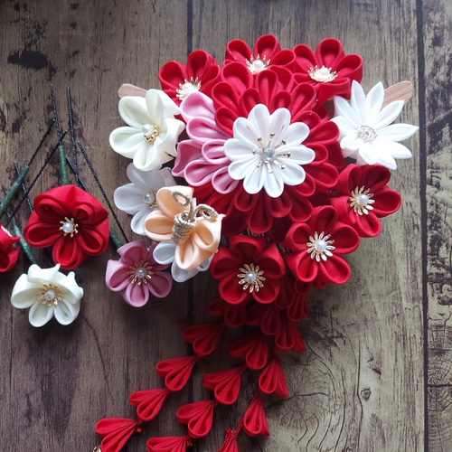 つまみ細工の髪飾り 七五三 かんざし Suemaru 通販 18333026｜Creema