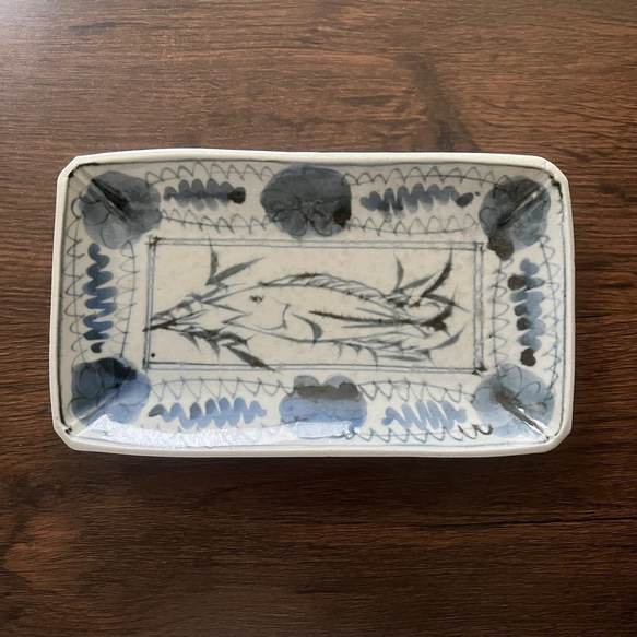 初期伊万里魚紋様角長皿1枚 長皿 antique art nozomi 通販 18333322