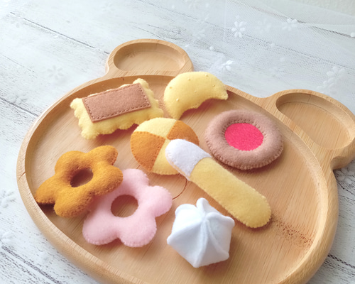 100均DIY】フェルトで手作りミッキーうきわストラップ/mickey