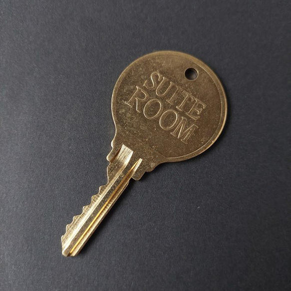 スイートルームキー(ラウンド) 鍵 レプリカ ゴールド アンティーク風