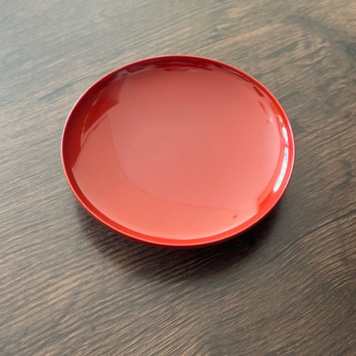 引盃：赤い漆器の皿5枚セット 朱塗引盃5枚組 小皿 antique art nozomi 通販 18333618｜Creema(クリーマ)