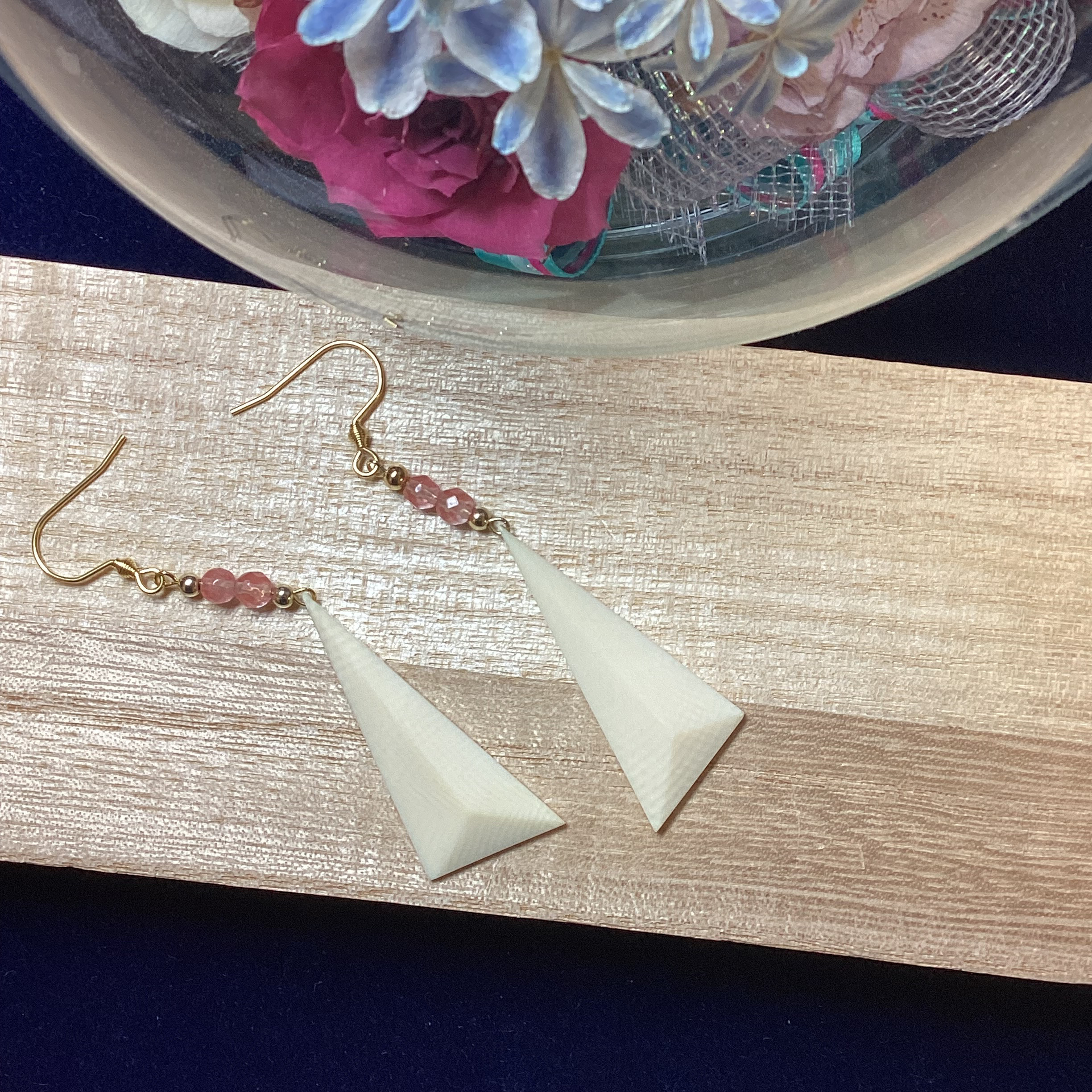 ☆本象牙フックピアス　※A-138