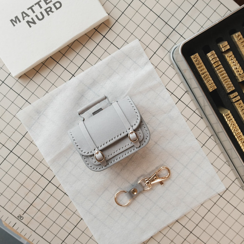 選べるカラー11色・刻印可 ] AirPods & AirPods proケース その他