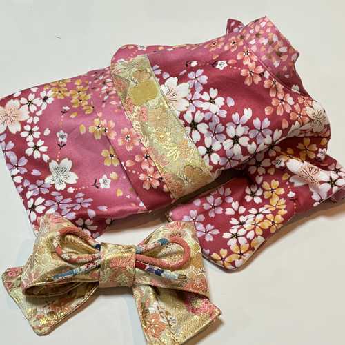★新作★完成品☆犬服☆ 女の子用着物 Sサイズ ピンクグラデーション桜吹雪 ☆新作犬服⭐︎犬用着物 女の子用 ピンクグラデーション 桜吹雪