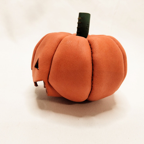 手彫りジャコランタン　ピカチュウ sddefault.jpg