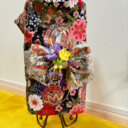 ☆新作犬服⭐︎ つまみ細工帯飾り付き 犬用着物 女の子用 和柄