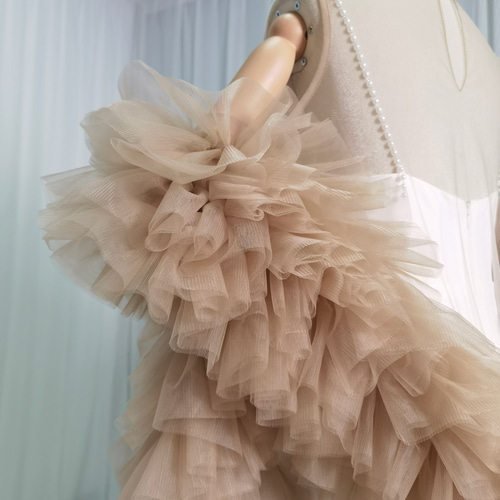 送料無料！ウェディングドレス ケープ風ドレス ベージュ 優しい 披露宴