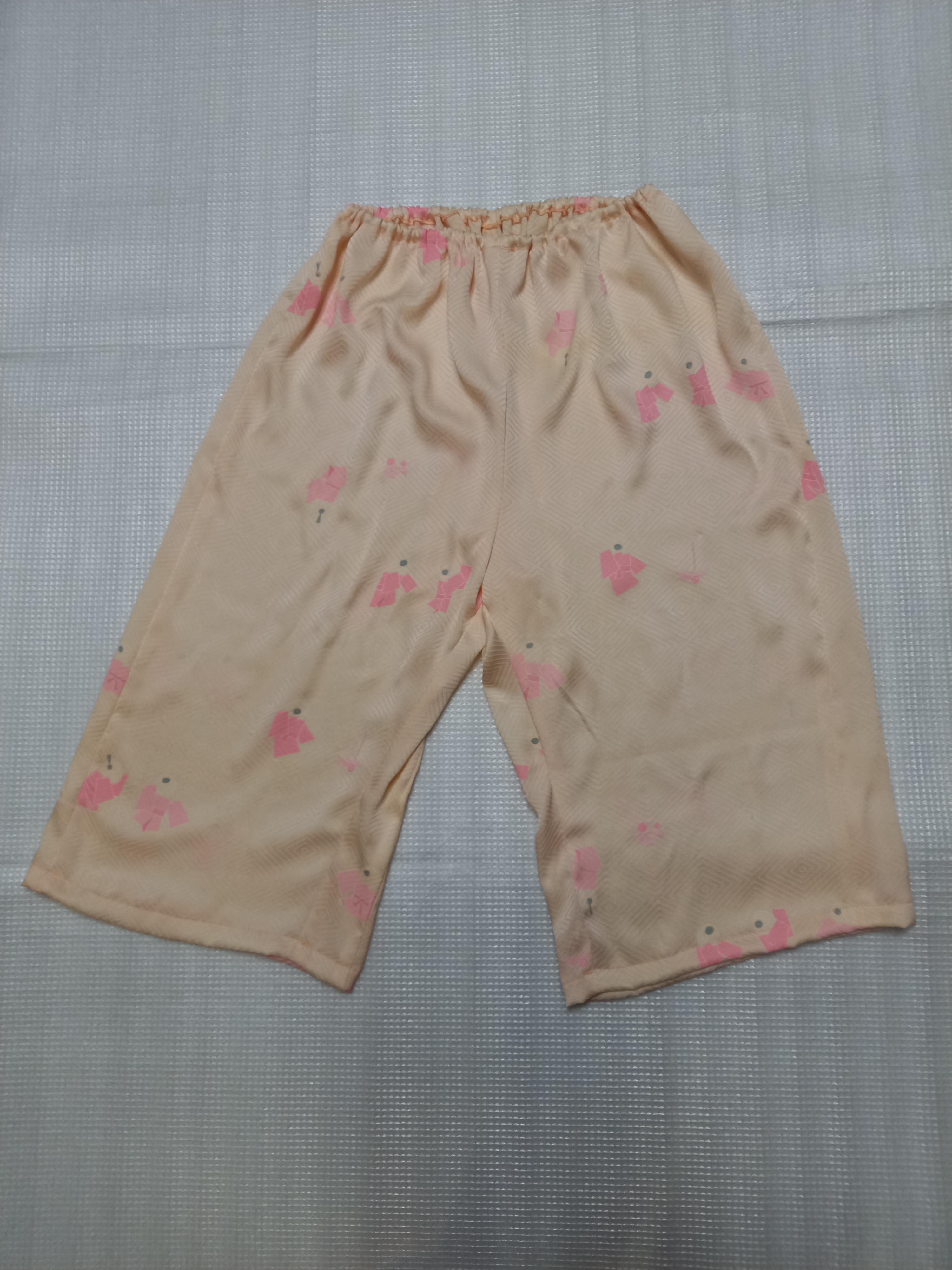 着物リメイク　童柄の可愛いパンツ 着物リメイク 童柄の可愛いパンツ （手ぬいでちくちく 着物