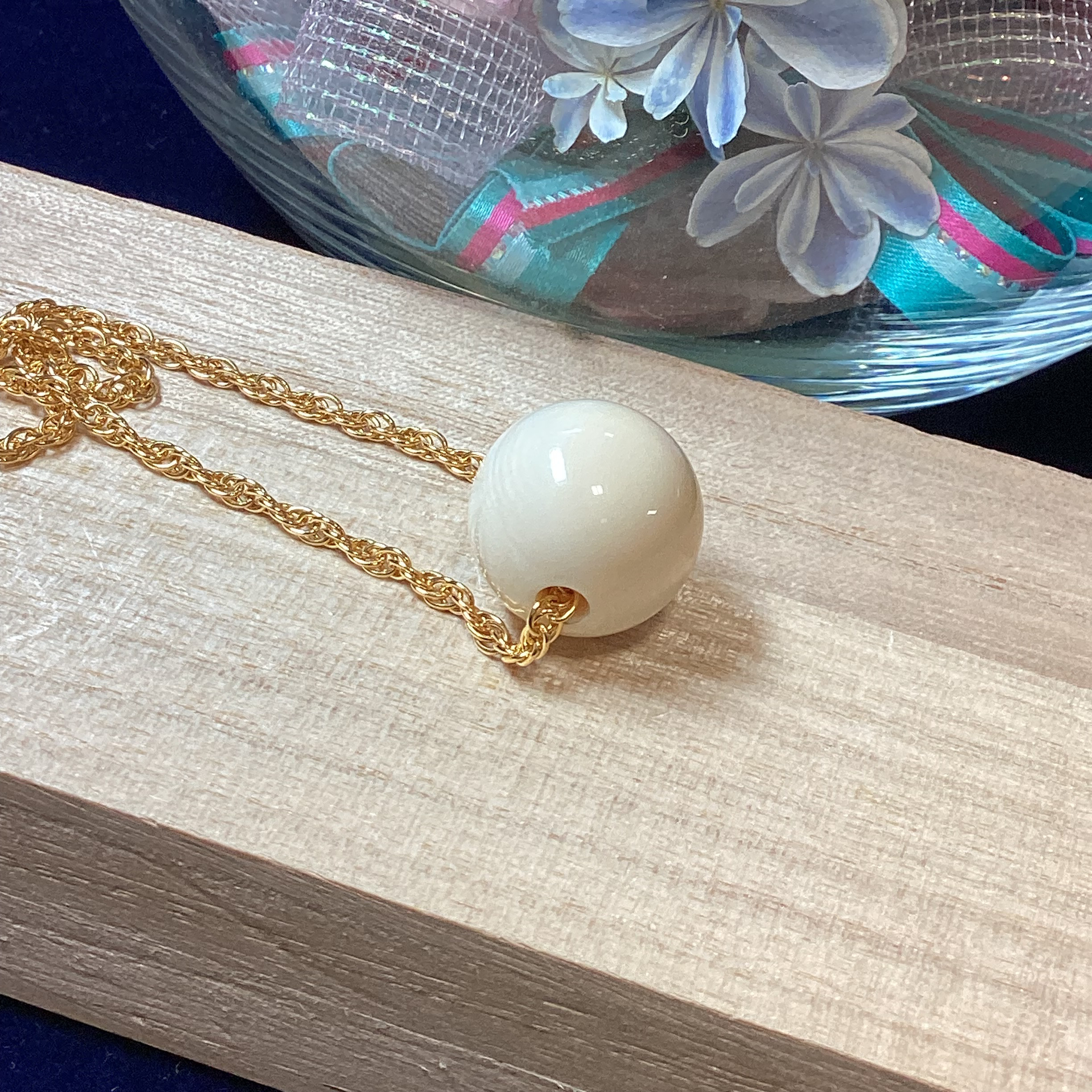 ☆本象牙丸玉ペンダント　※A-110 5,168円